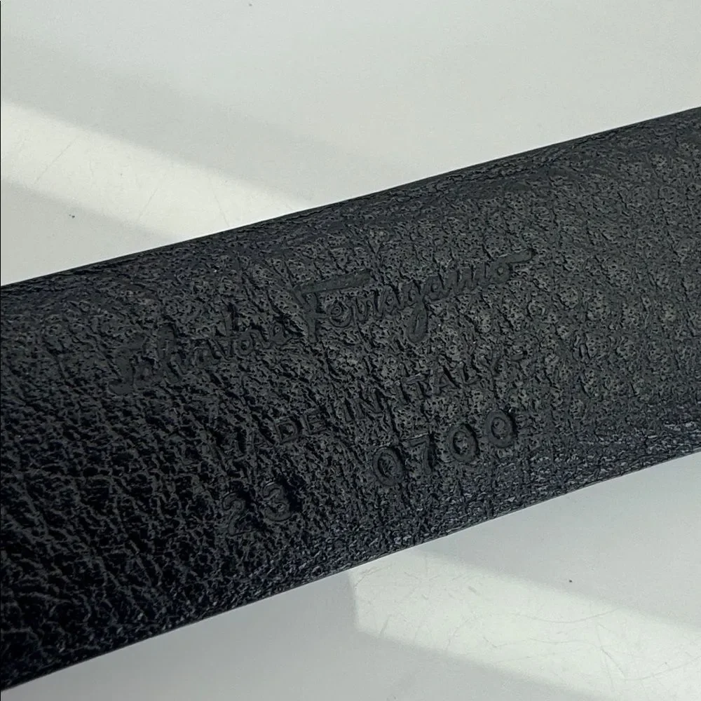 Salvatore Ferragamo Leather Gancini Black Belt Small
